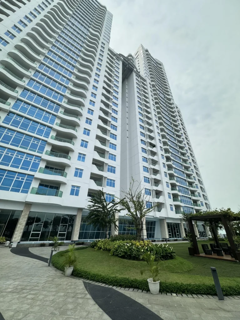manhattan-condominium-medan-apartment-project-manhattan-condominium-medan-apartment-project-Apartment Furniture